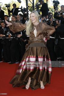 Faye Dunaway feet photo thumbnail