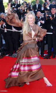 Faye Dunaway feet photo thumbnail