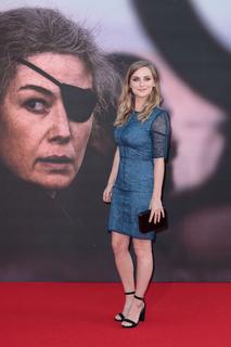 Faye Marsay feet photo thumbnail