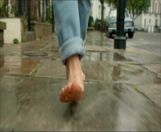 Faye Marsay feet photo thumbnail