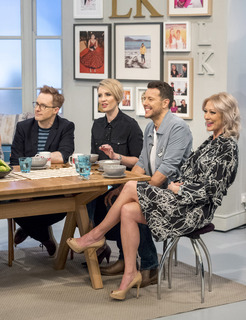 Faye Tozer feet photo 2