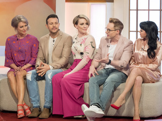 Faye Tozer feet photo 12