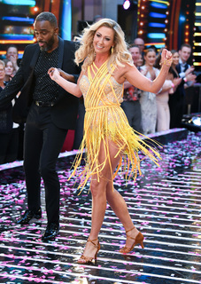 Faye Tozer feet photo 11