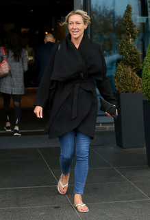 Faye Tozer feet photo 9