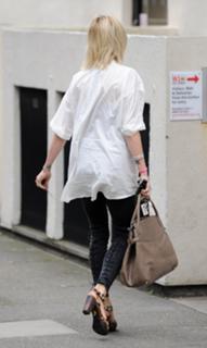 Fearne Cotton feet photo thumbnail