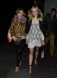 Fearne Cotton feet photo thumbnail
