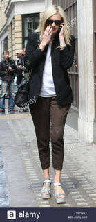 Fearne Cotton feet photo thumbnail