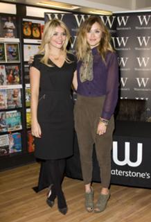 Fearne Cotton feet photo thumbnail