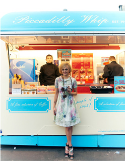 Fearne Cotton feet photo thumbnail