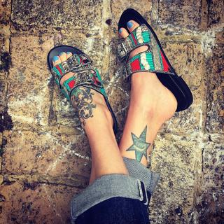 Fearne Cotton feet photo thumbnail