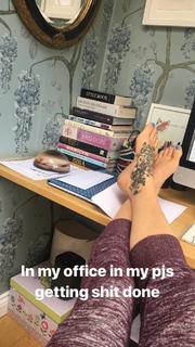 Fearne Cotton feet photo thumbnail
