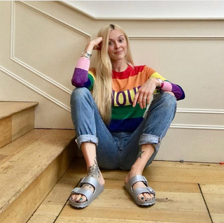 Fearne Cotton feet photo thumbnail