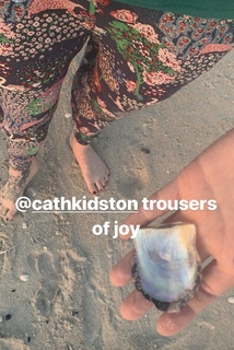 Fearne Cotton feet photo thumbnail