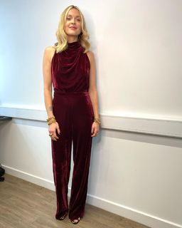 Fearne Cotton feet photo thumbnail