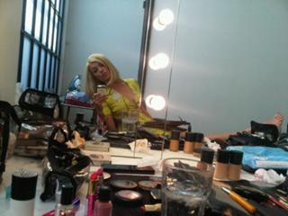 Fearne Cotton feet photo thumbnail