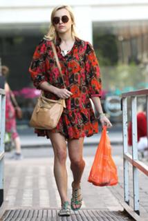 Fearne Cotton feet photo thumbnail