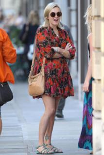 Fearne Cotton feet photo thumbnail