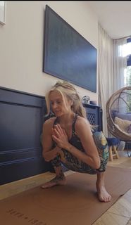 Fearne Cotton feet photo thumbnail