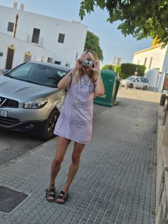 Fearne Cotton feet photo thumbnail