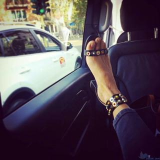 Federica Fontana feet photo thumbnail