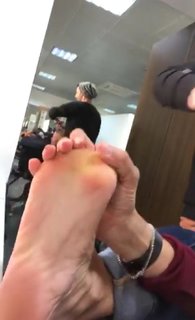 Federica Fontana feet photo thumbnail
