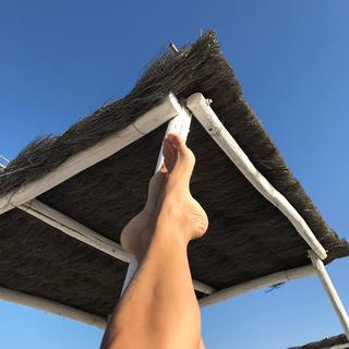 Federica Fontana feet photo thumbnail