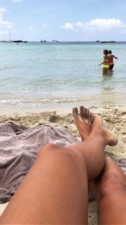 Federica Fontana feet photo thumbnail