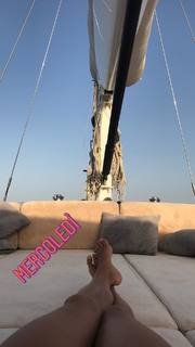 Federica Fontana feet photo thumbnail
