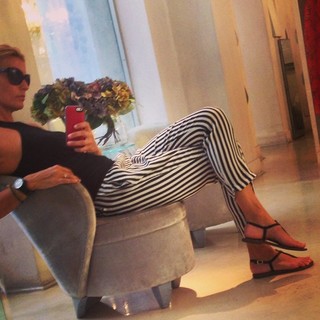 Federica Fontana feet photo thumbnail