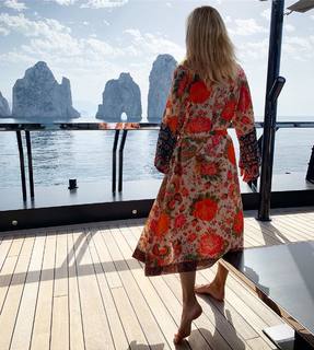 Federica Fontana feet photo thumbnail