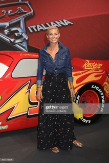 Federica Fontana feet photo thumbnail