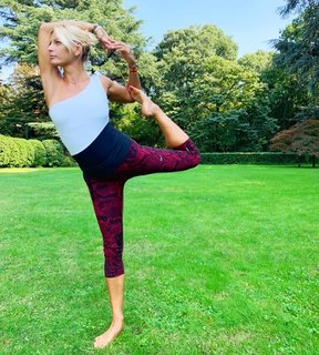 Federica Fontana feet photo thumbnail