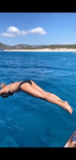 Federica Fontana feet photo thumbnail