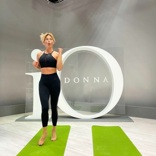 Federica Fontana feet photo thumbnail