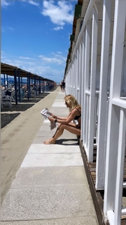 Federica Fontana feet photo thumbnail