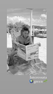 Federica Fontana feet photo thumbnail