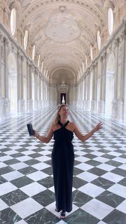 Federica Fontana feet photo thumbnail