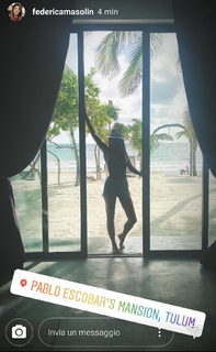 Federica Masolin feet photo thumbnail