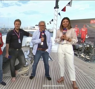 Federica Masolin feet photo thumbnail