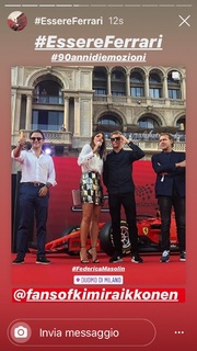 Federica Masolin feet photo thumbnail