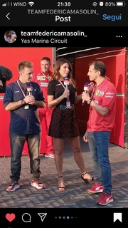 Federica Masolin feet photo thumbnail