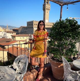 Federica Masolin feet photo thumbnail