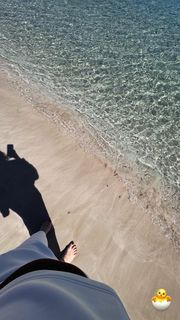 Federica Masolin feet photo thumbnail