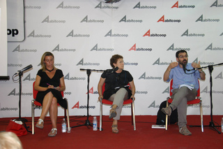 Federica Mogherini feet photo 11