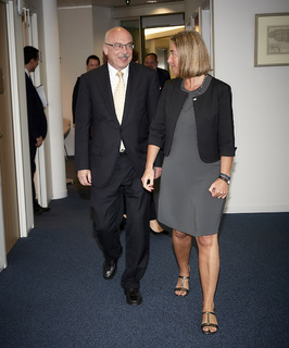 Federica Mogherini feet photo 10
