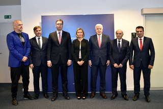 Federica Mogherini feet photo 19