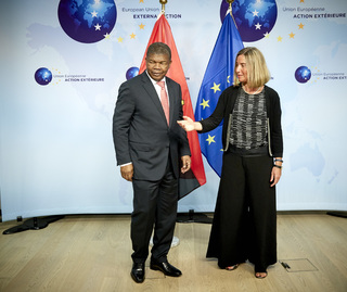 Federica Mogherini feet photo 1