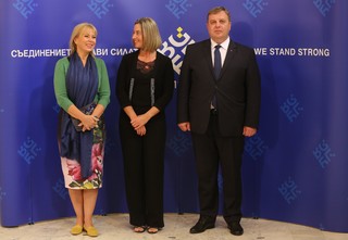 Federica Mogherini feet photo 20
