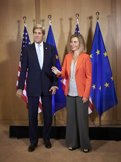 Federica Mogherini feet photo 16