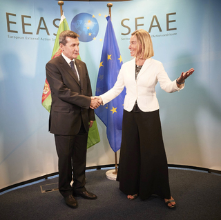 Federica Mogherini feet photo 5